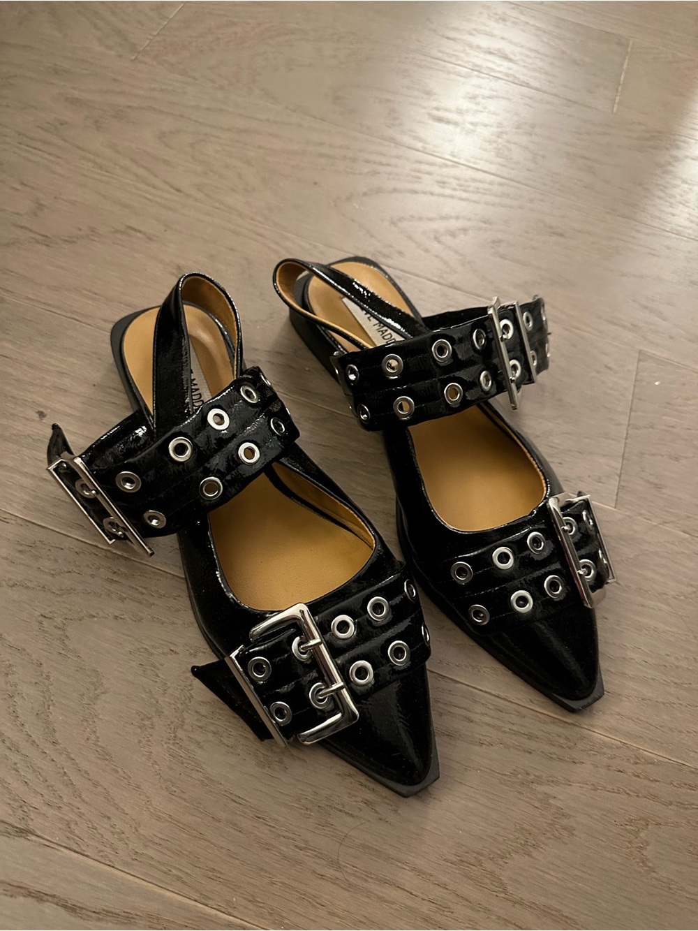 Steve Madden Black Patent Pointed Slingback Flats with Eyelet Buckles